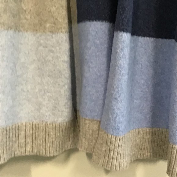 CHARTER CLUB chunky sweater/ Cardigan. Size Med - Picture 6 of 8